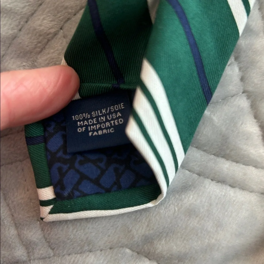 VINEYARD VINES Men’s Candy Stripe Printed Tie in Charleston Green